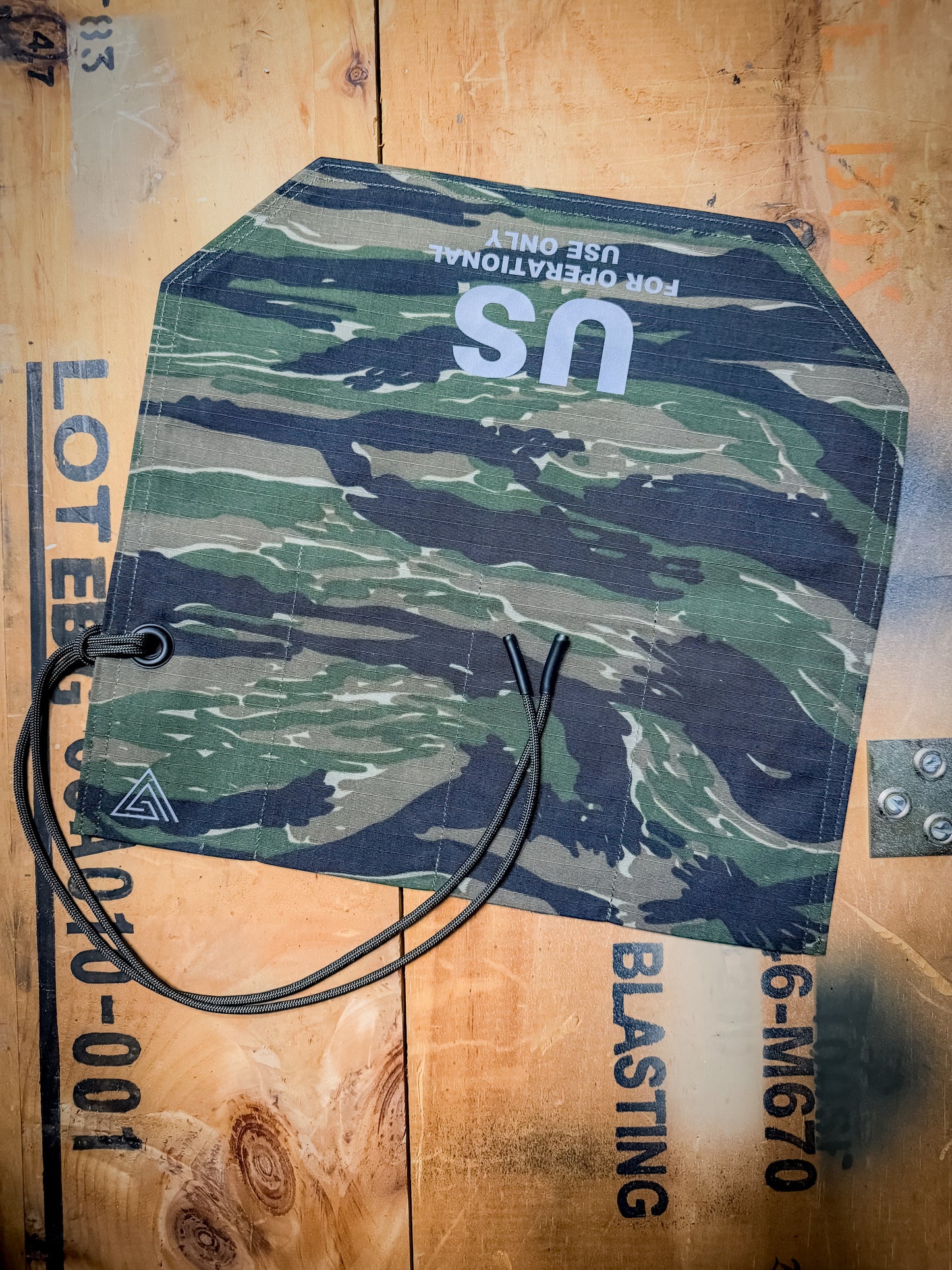 Tiger Stripe Recon Roll