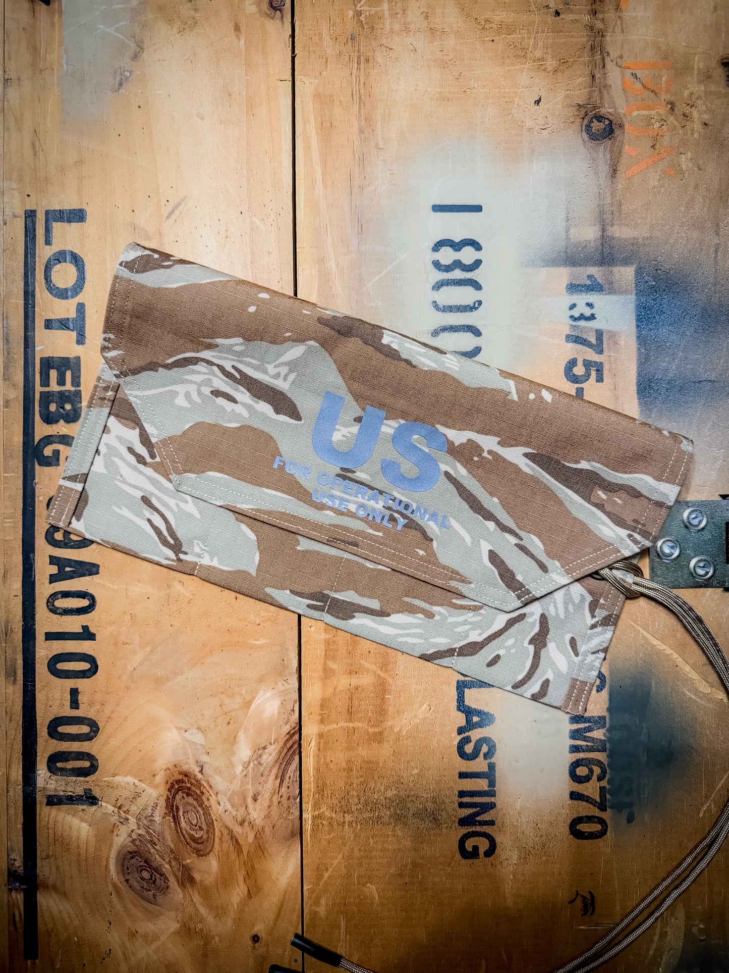 Desert Tiger Stripe Recon Roll