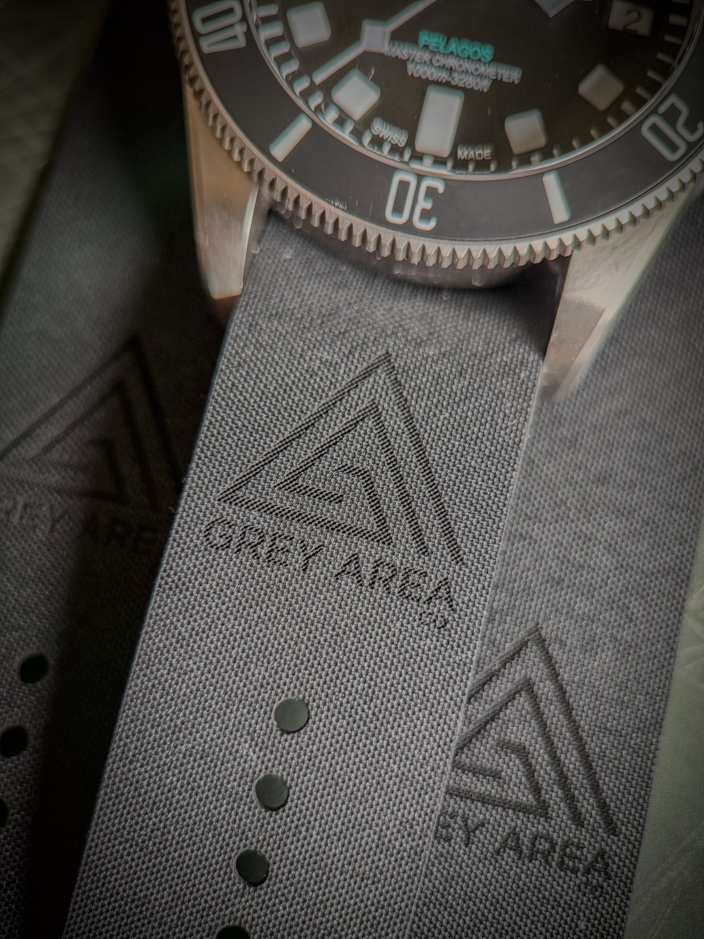 Black Triple Resistant Strap (TRS)