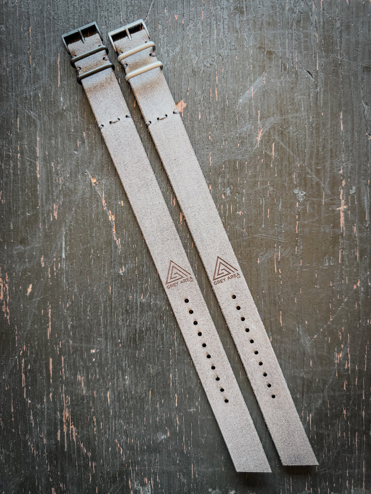 Grey Roughout Cowboy MC1