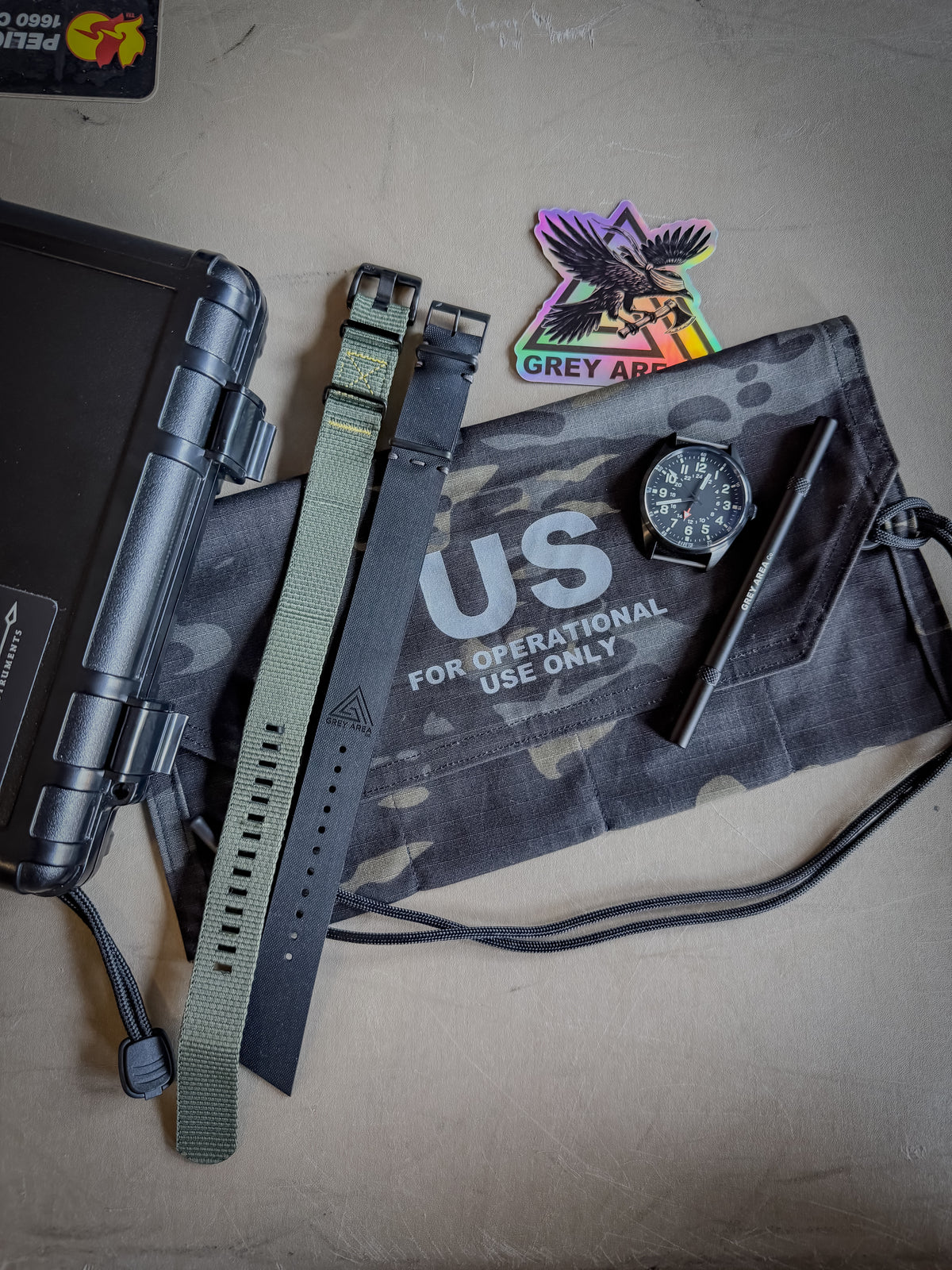 Sangin Instruments Overlord Grey Area Package, watch and strap package