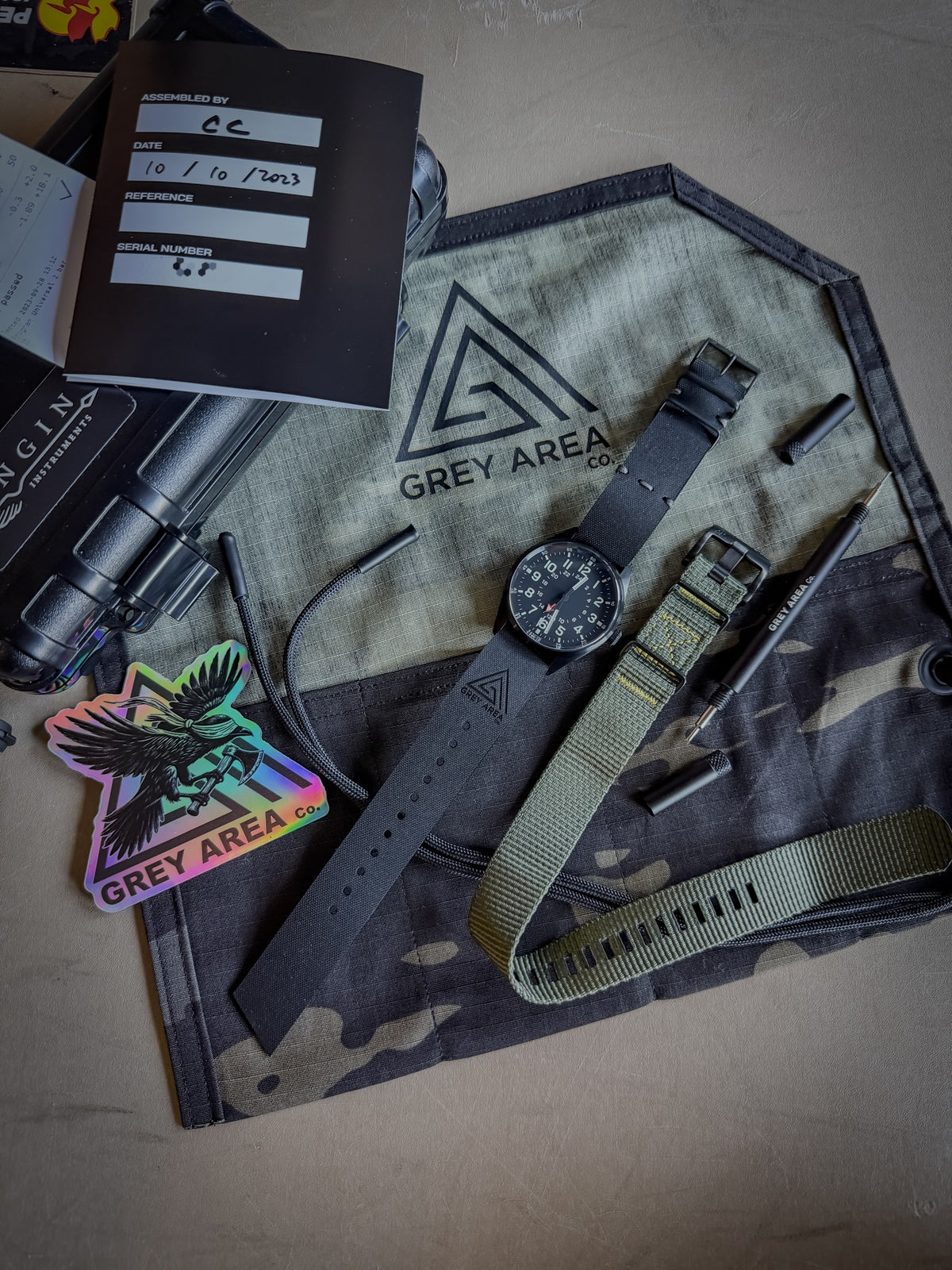 Sangin Instruments Overlord Grey Area Package, watch and strap package Photo 2.