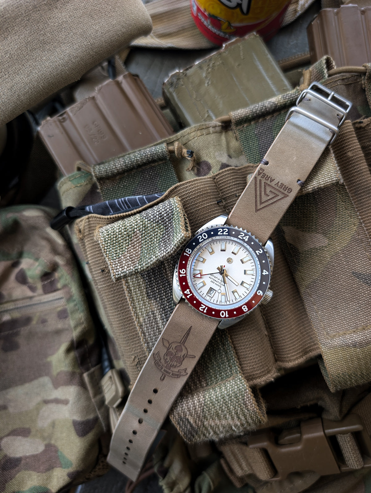 SBWC x Grey Area Co. 20mm MC1, handmade leather watch strap Photo 5.